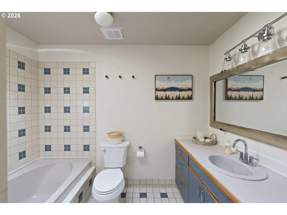 Photo of 2910 CARRIAGE WAY