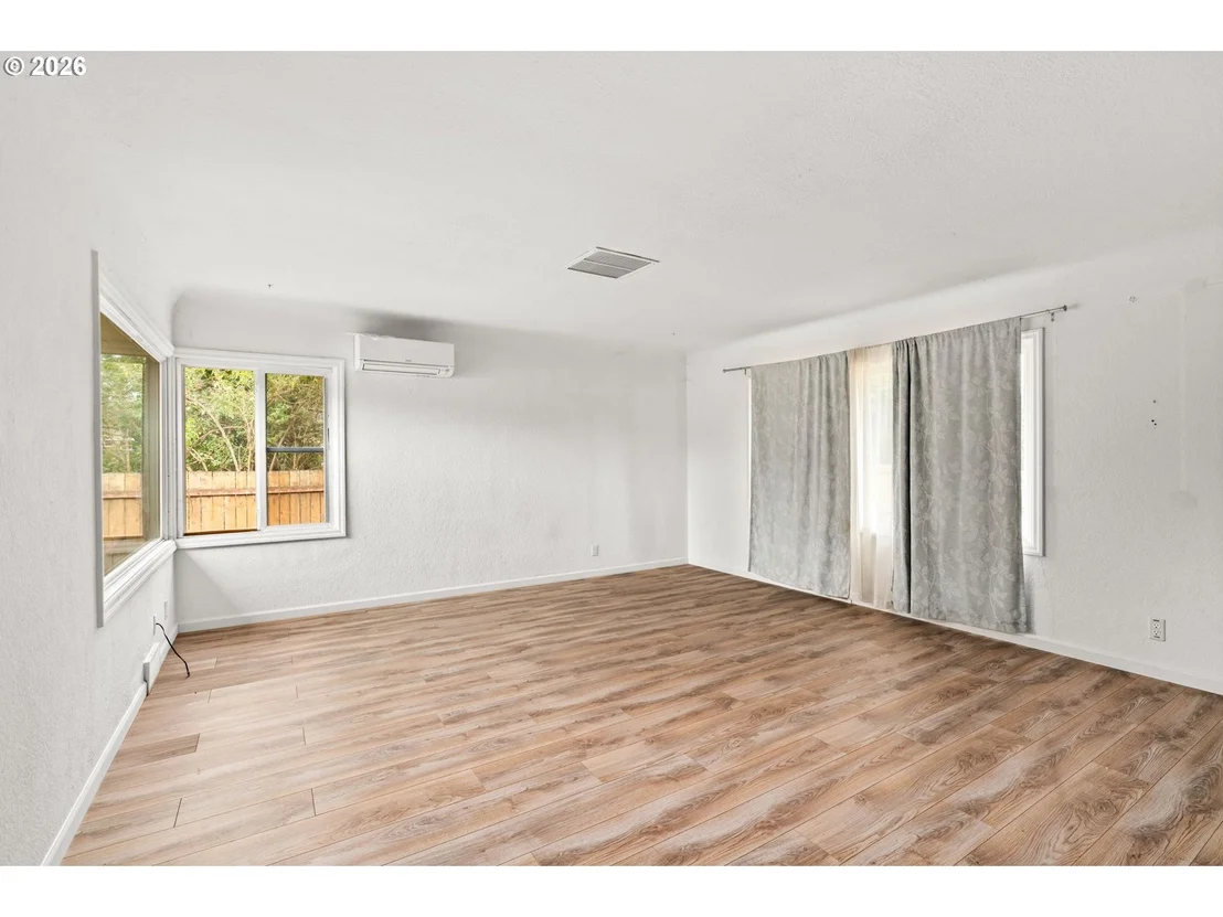 Photo of 3003 RIVER RD
