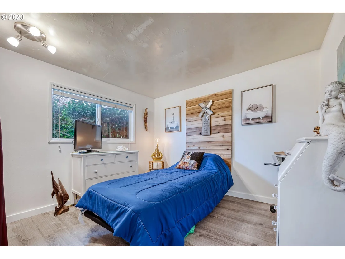 Photo of 1133 TYSON LN