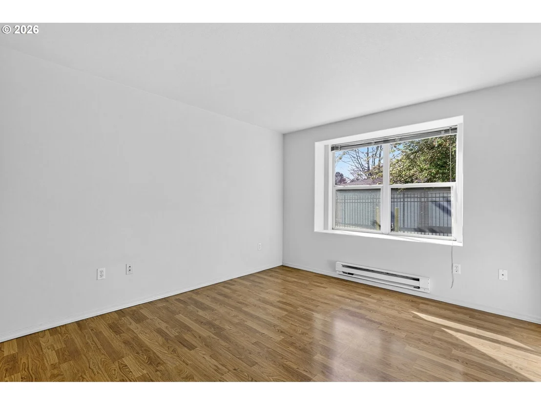 Photo of Unit 162 at 4606 W POWELL BLVD