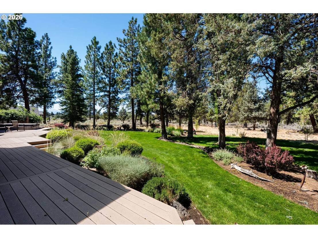 Photo of 17690 Mountain View RD SW
