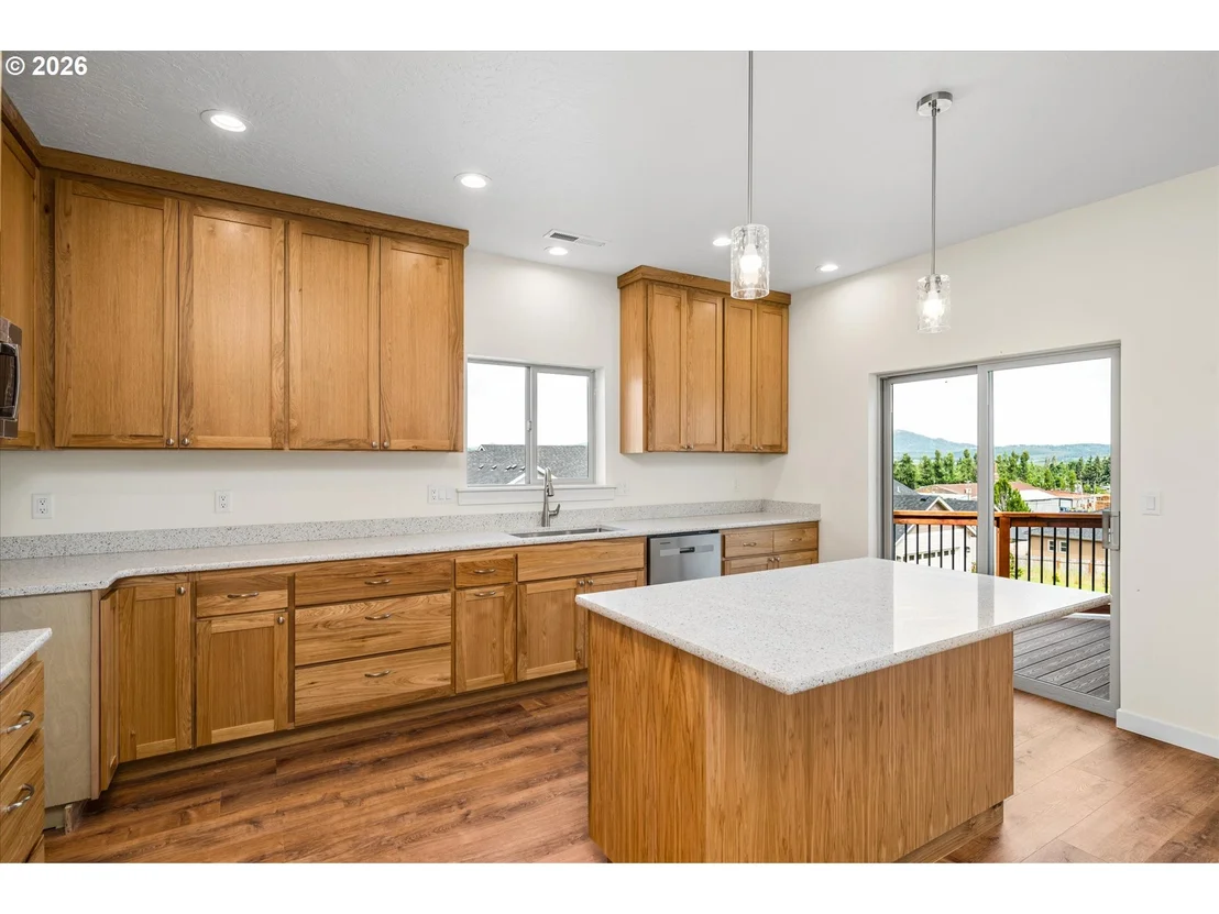 Photo of 763 BOULDER LOOP