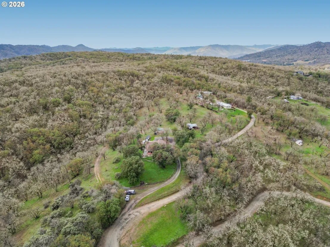 Photo of 5655 TAMARACK LN
