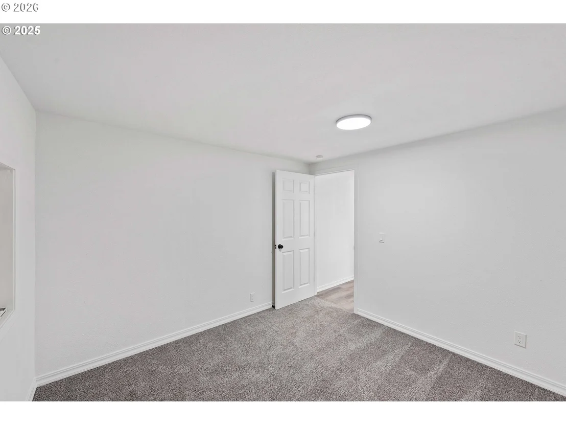 Photo of 165 N 15TH ST