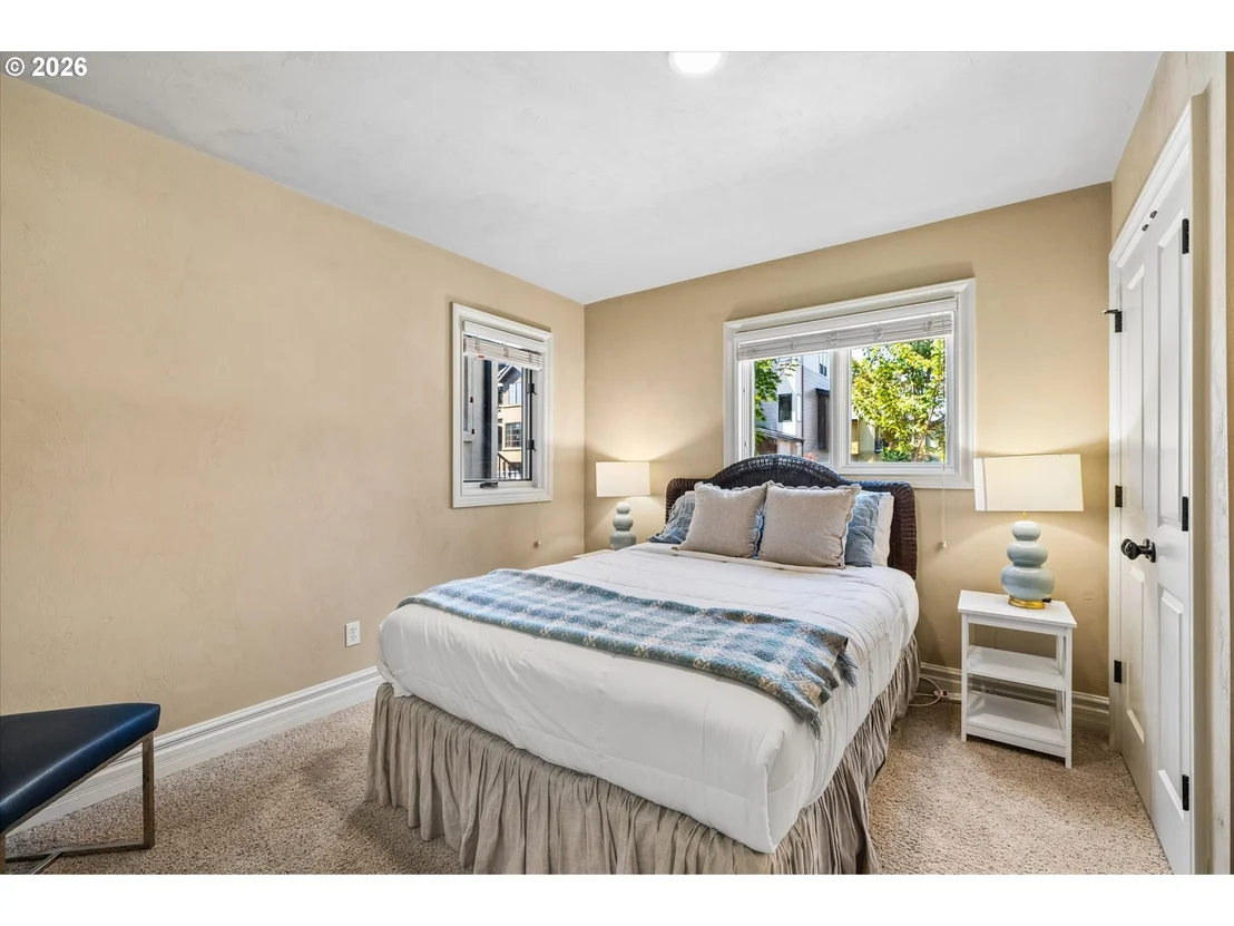 Photo of 2883 LORD BYRON PL