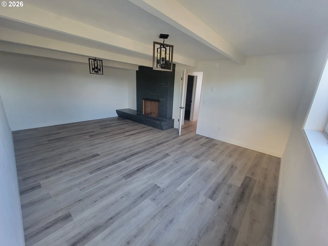 Photo of 2460 W 21ST AVE