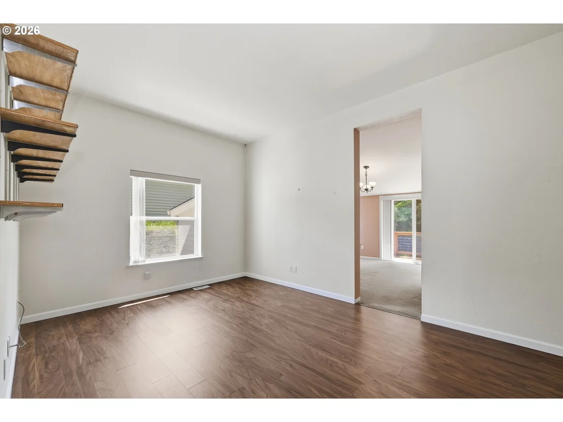 Photo of 489 SHERWOOD LOOP