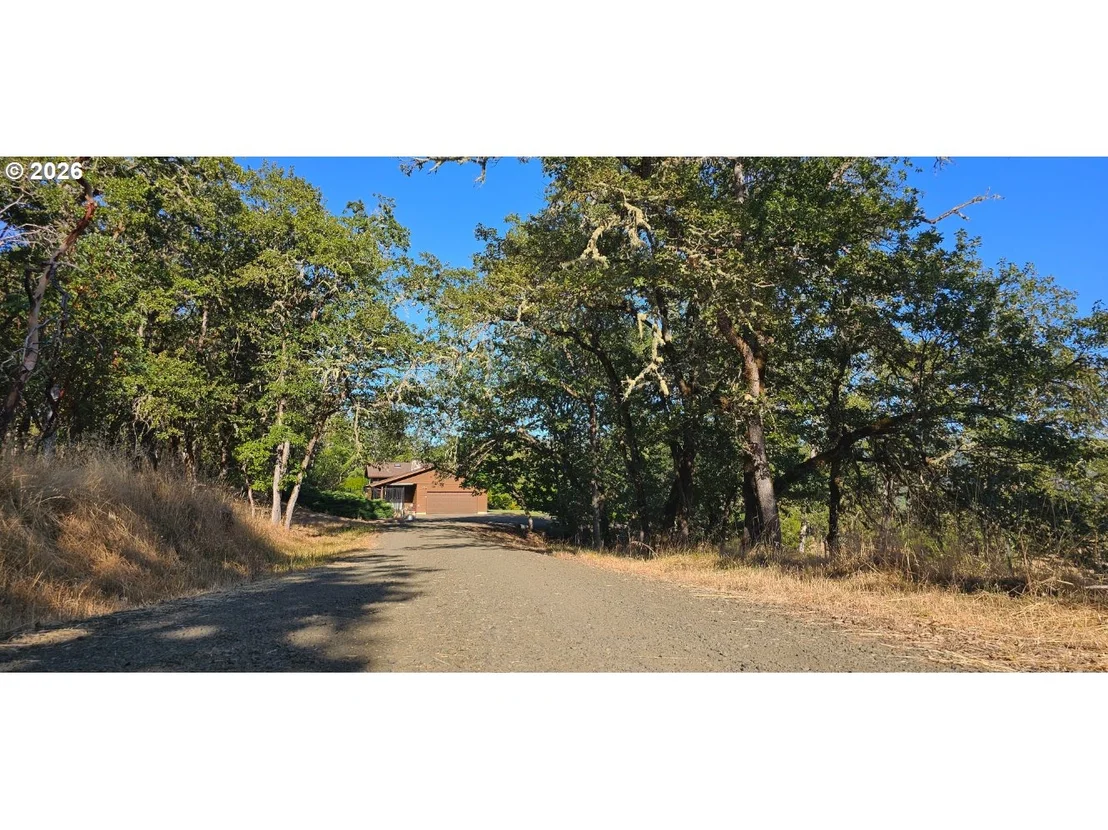 Photo of 801 COLONIAL RD