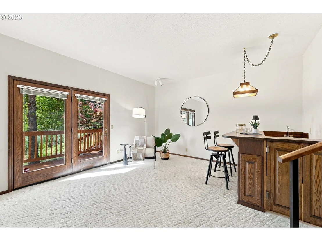 Photo of 87188 GREEN HILL RD