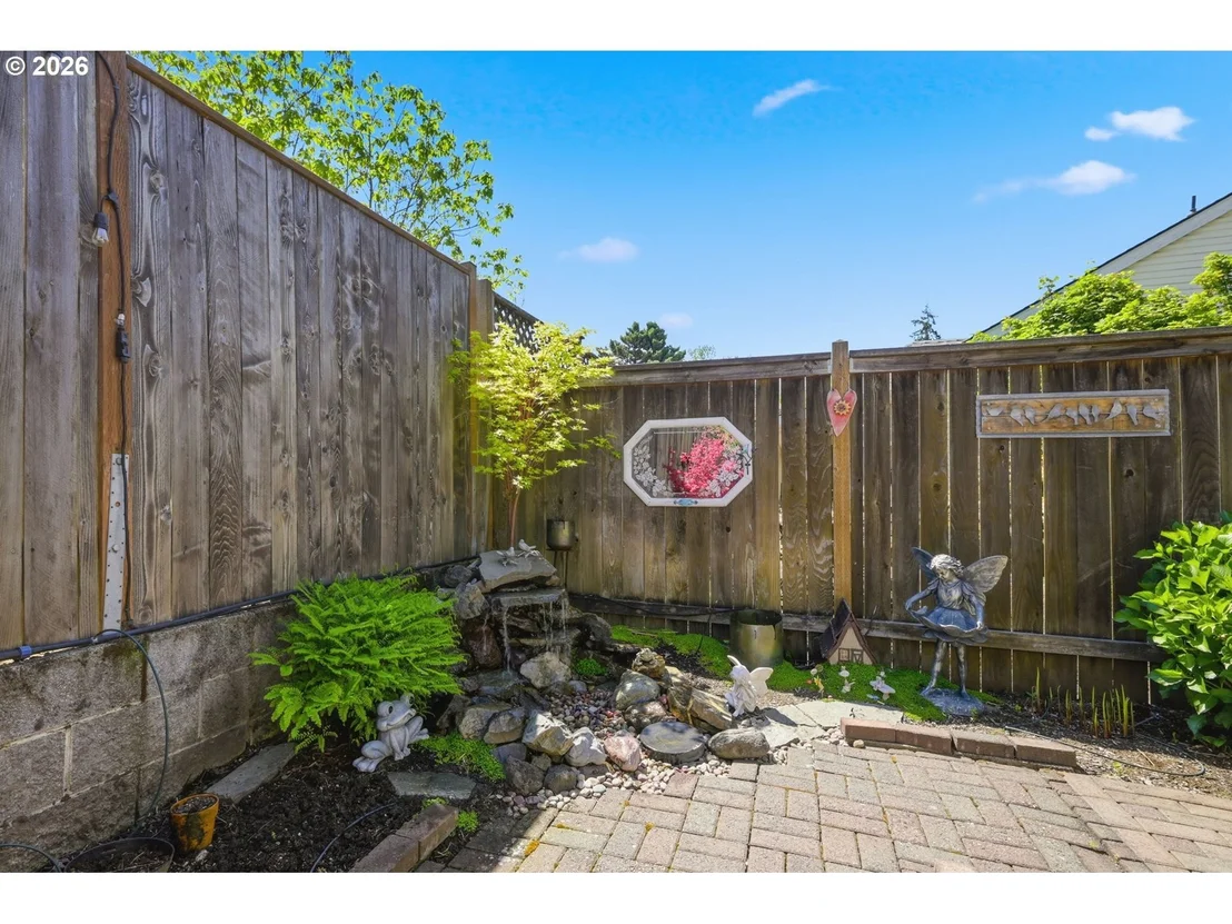 Photo of 1140 MOLLY LN