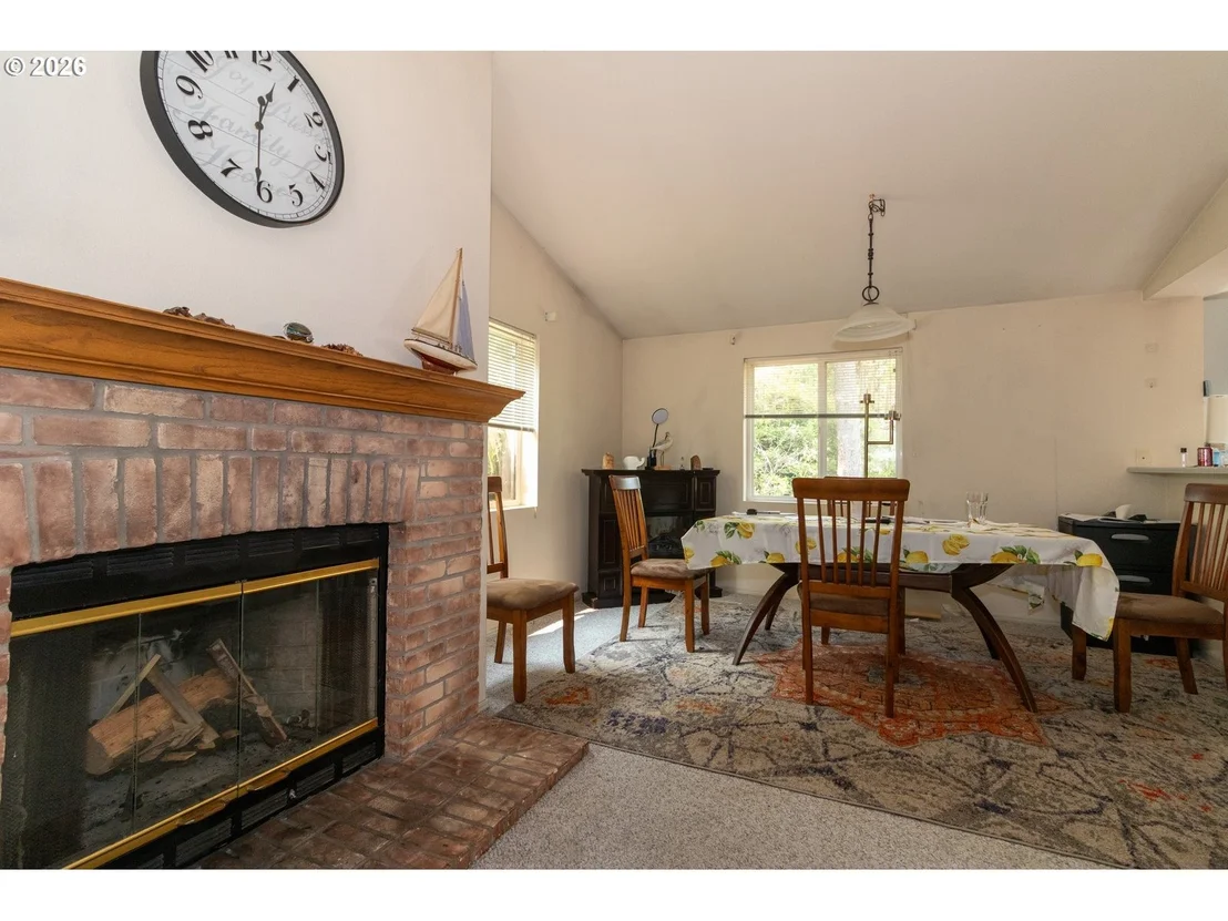 Photo of 4792 RHODODENDRON LOOP