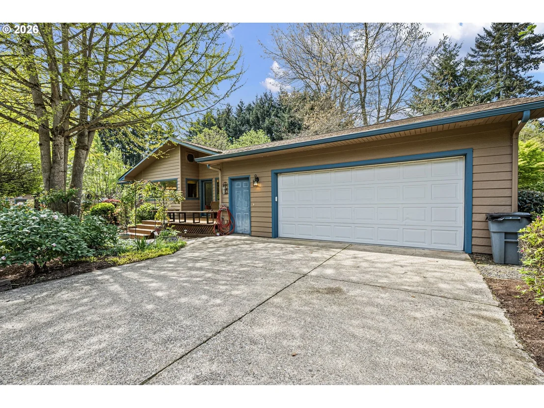 Photo of 84 GREEN LN