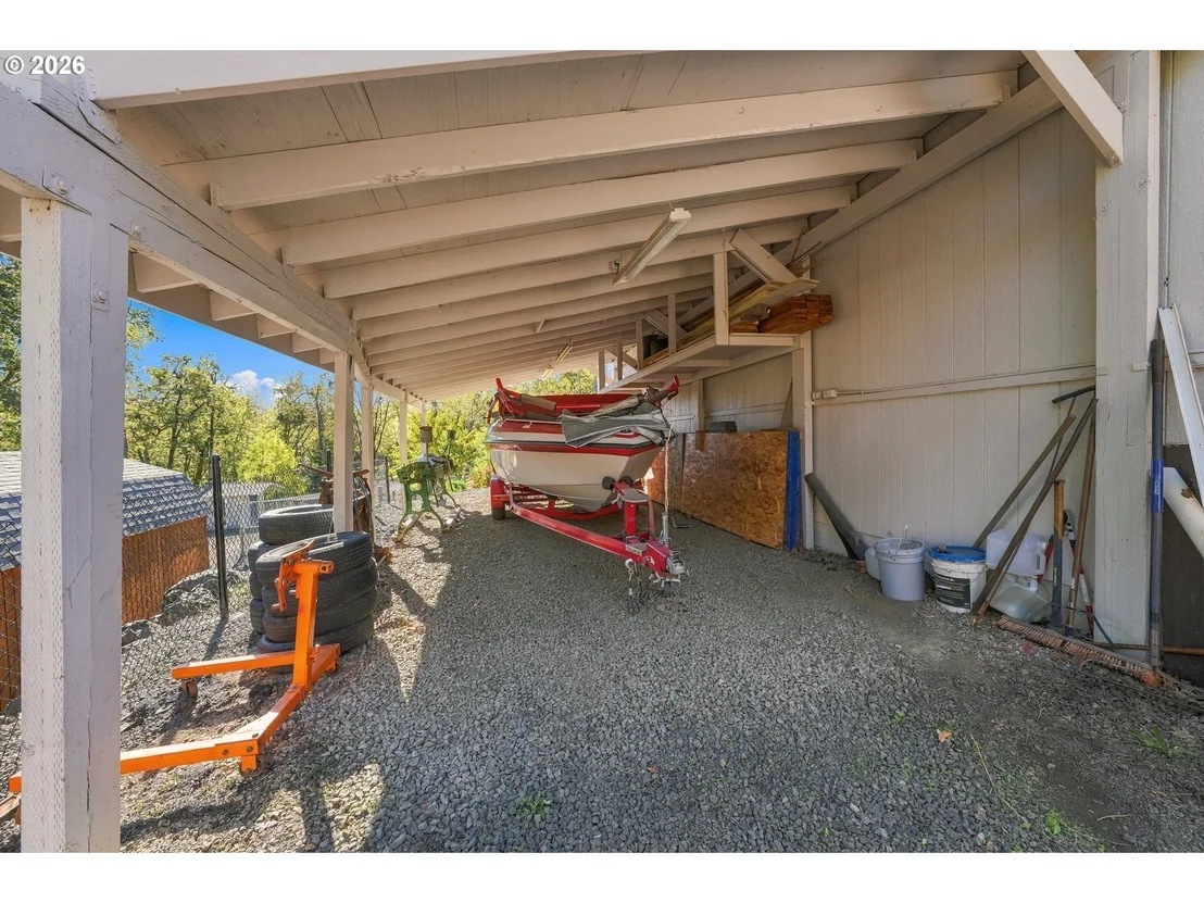 Photo of 711 SABLE DR