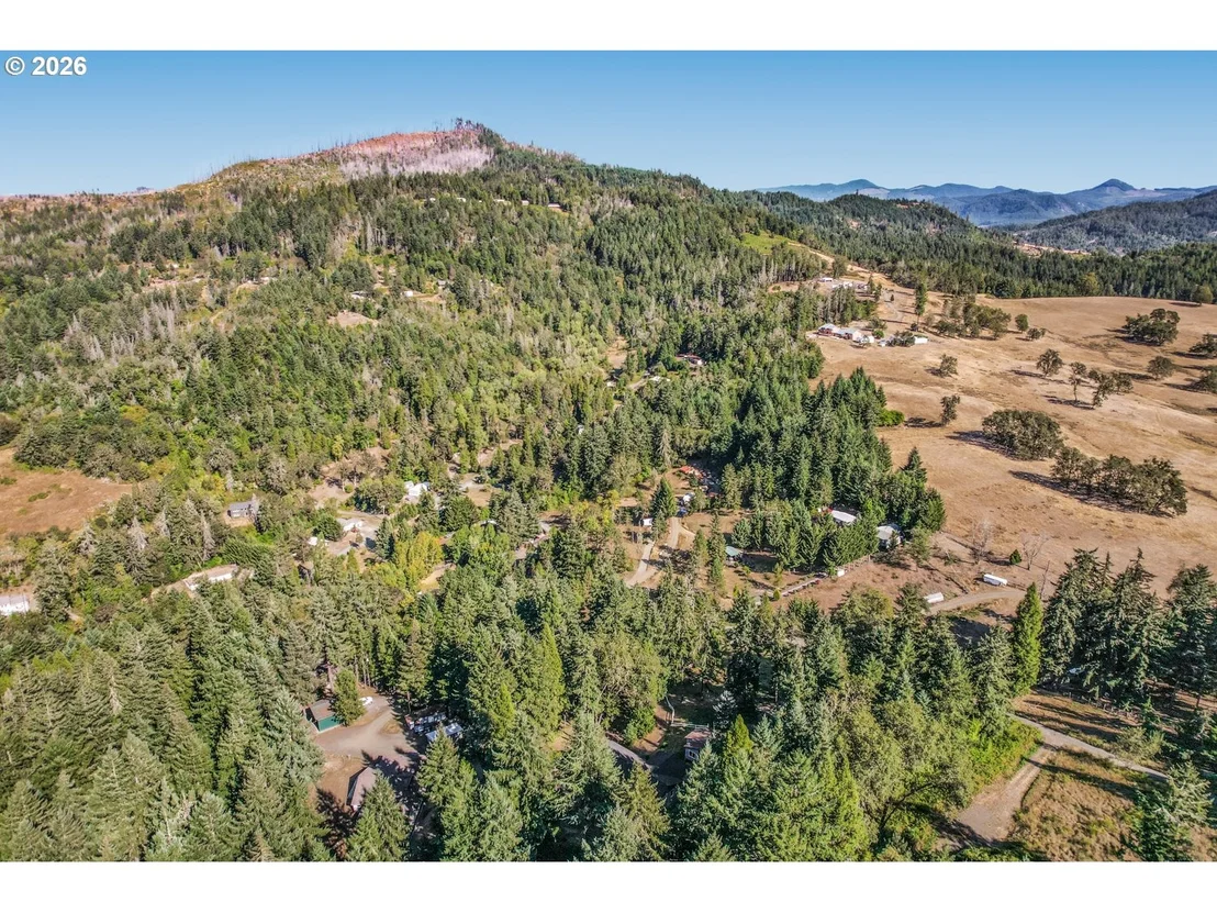 Photo of 283 UPPER TERRACE LN