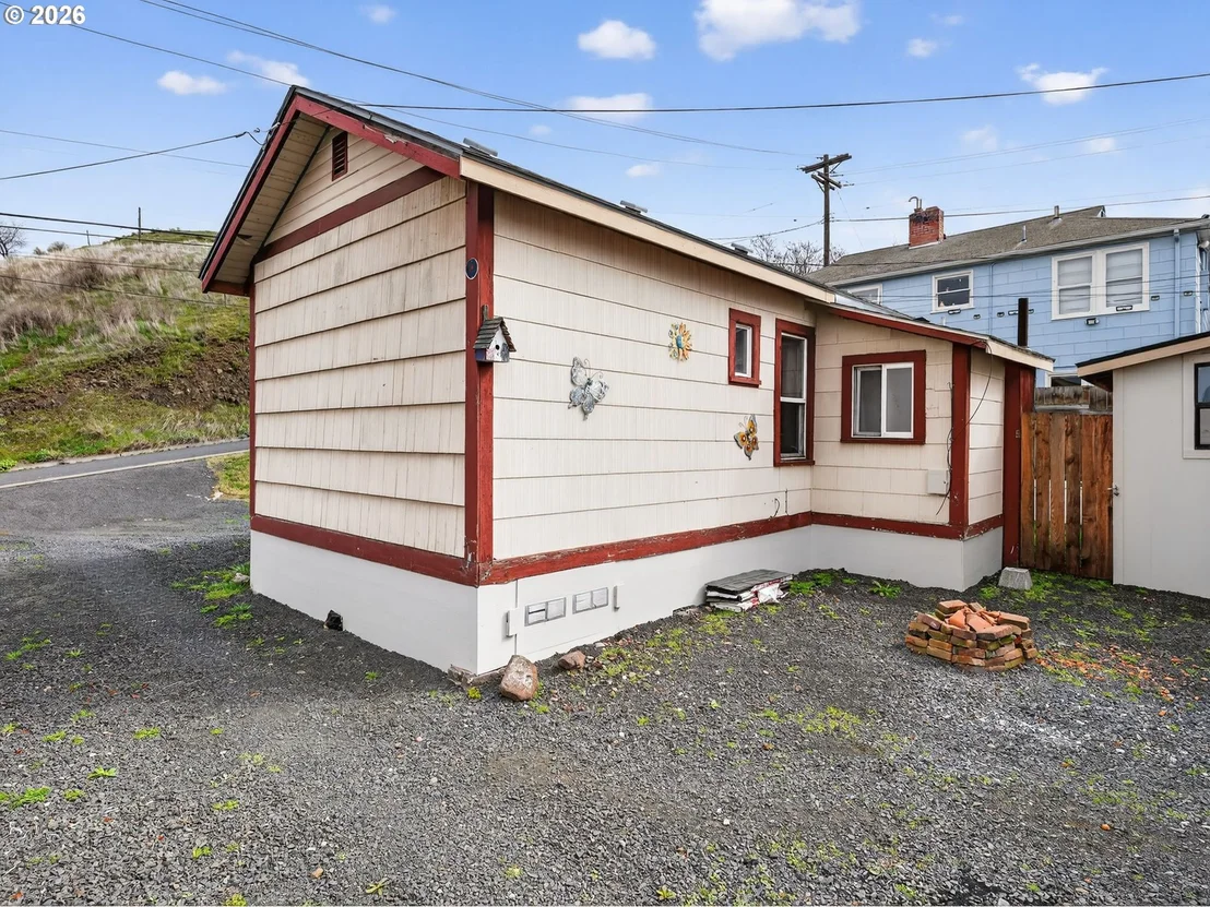 Photo of 515 SE 4TH ST