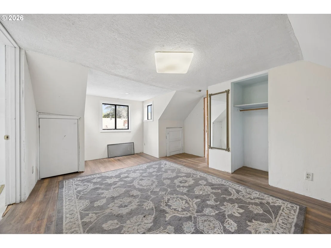 Photo of 5127 SE WELCH RD