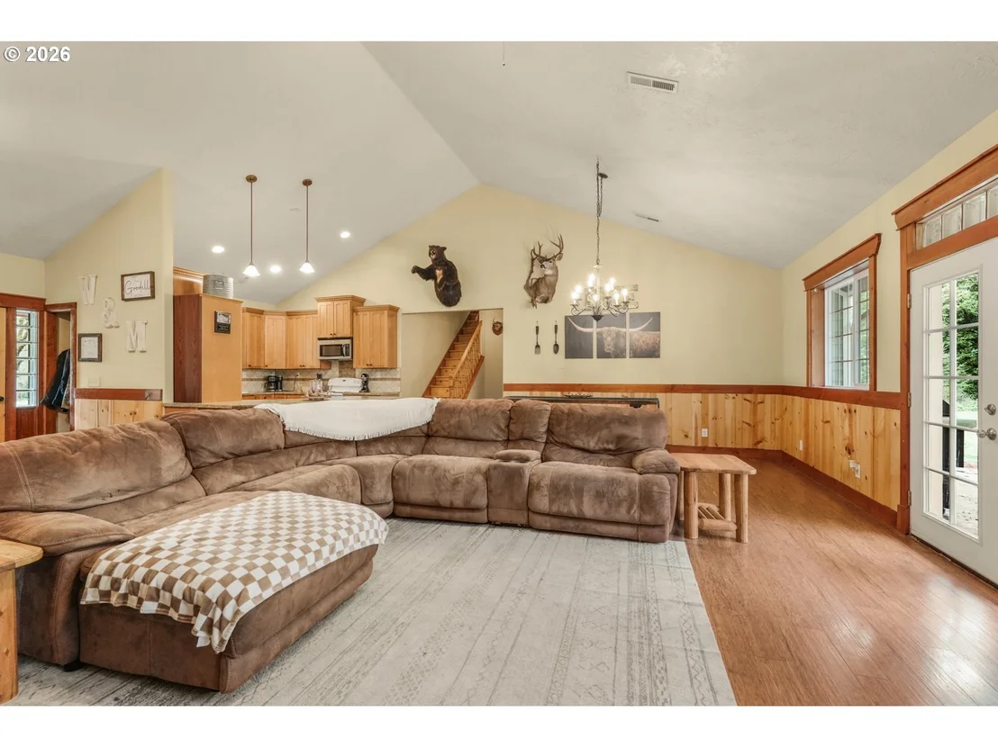 Photo of 824 W CENTRAL AVE