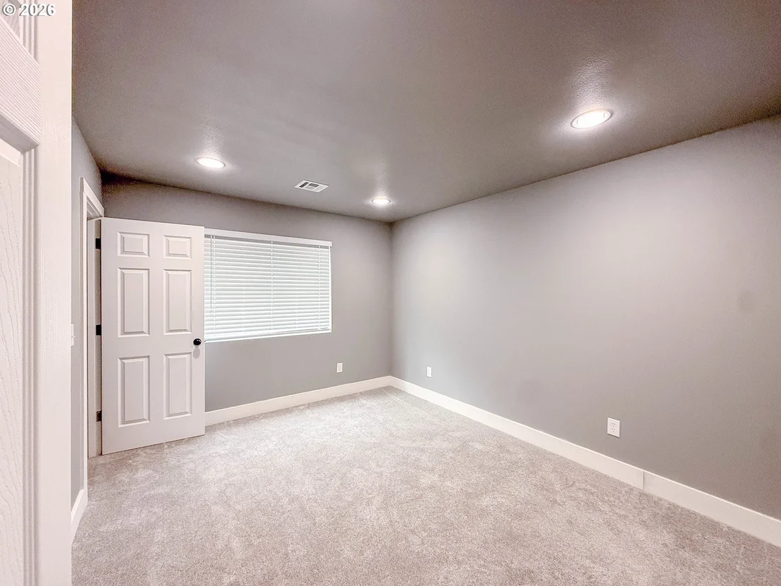 Photo of 2382 E IRWIN WAY
