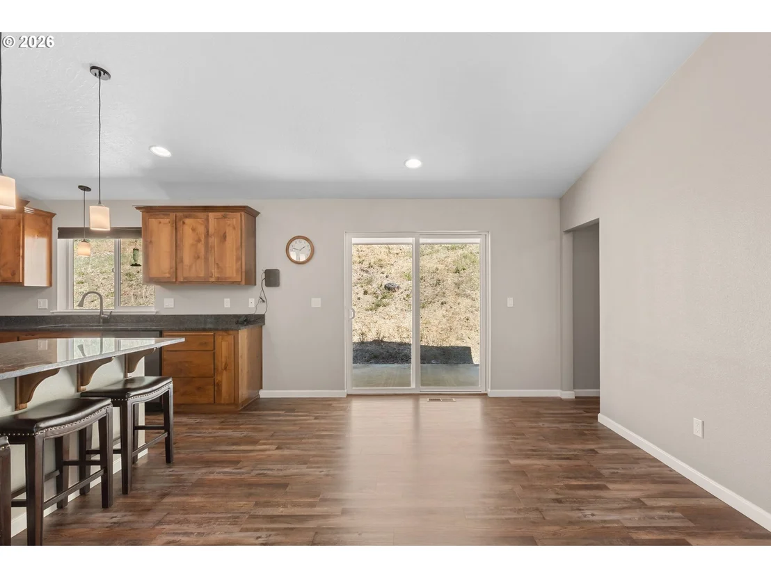 Photo of 5655 HIGHWAY 138