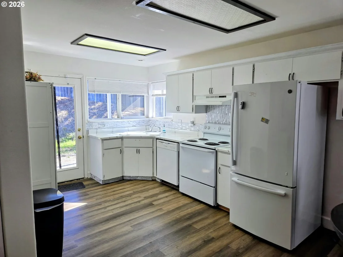 Photo of 1354 FORESTVIEW DR