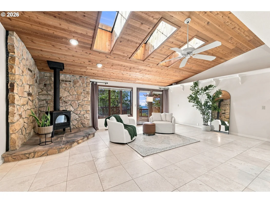 Photo of 87188 GREEN HILL RD