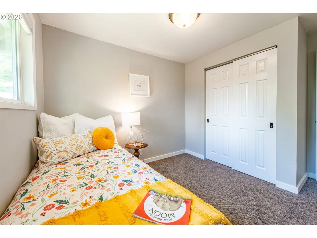 Photo of 5621 CODY AVE