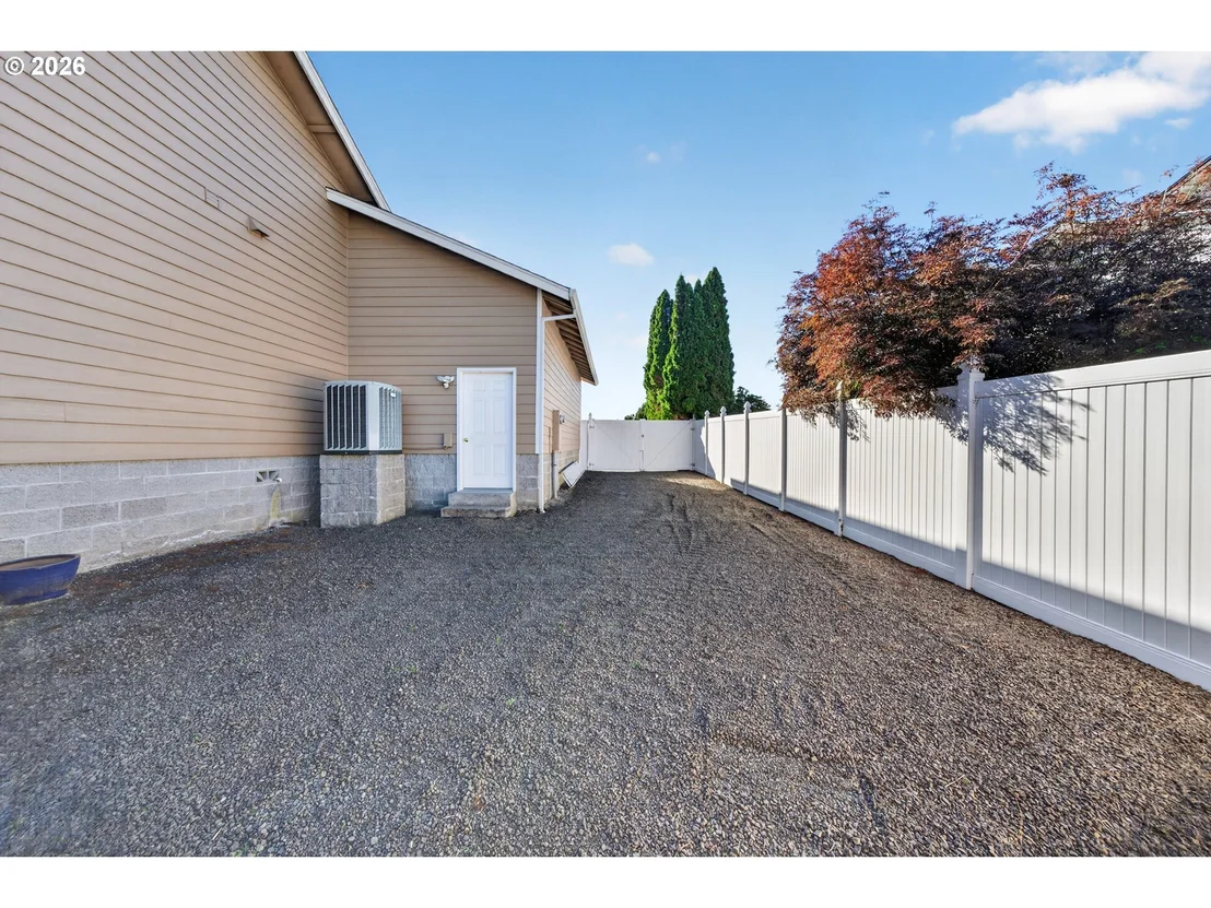 Photo of 269 BAILEY DR