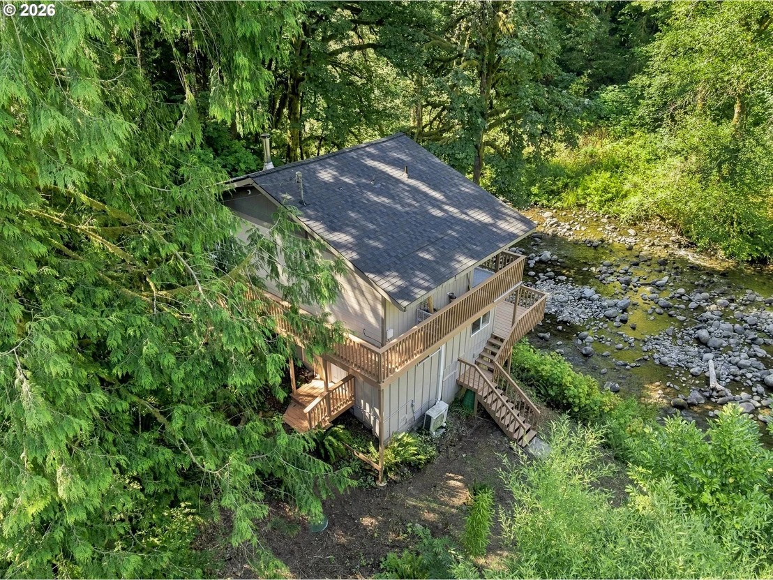 Photo of 30 N NEW BRIDGE RD