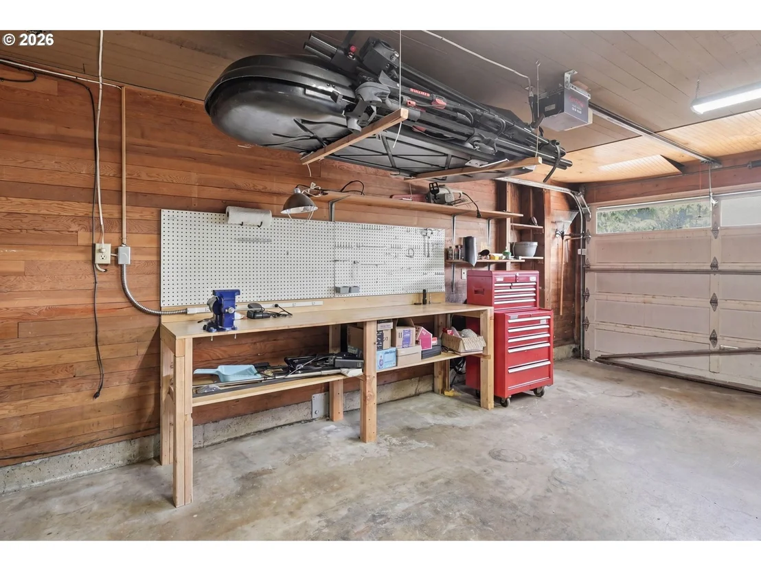 Photo of 28 W 22nd AVE
