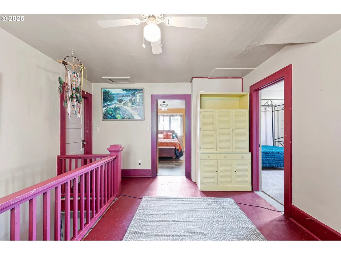 Photo of 5320 ROYAL AVE