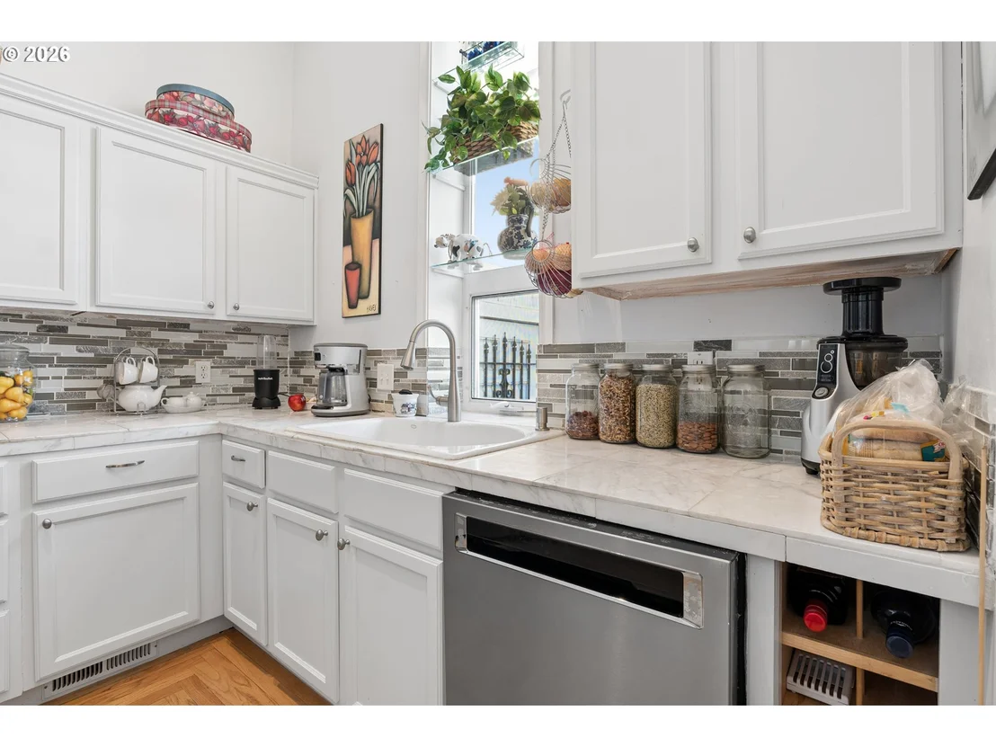 Photo of 327 S 46TH ST