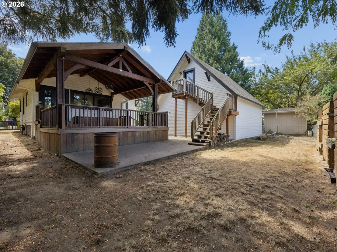Photo of 205 NW 12TH ST