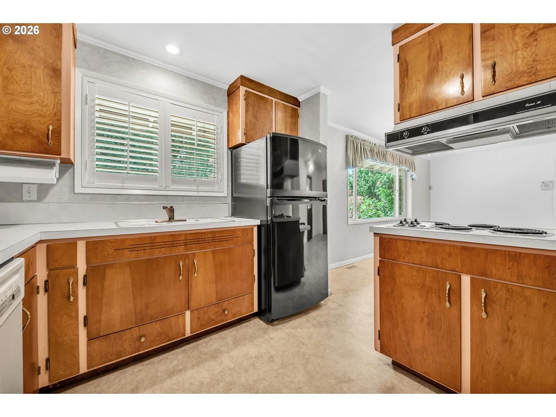 Photo of 681 HATTON AVE