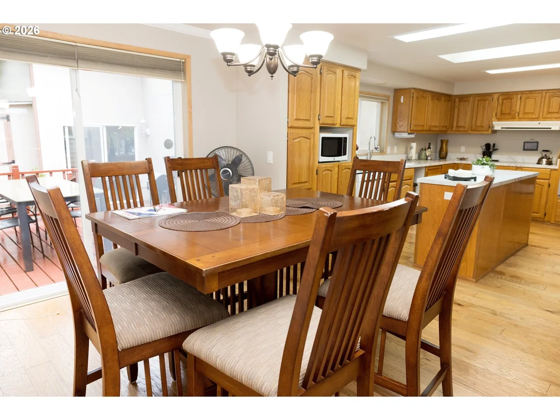 Photo of 327 SOUTHRIDGE DR