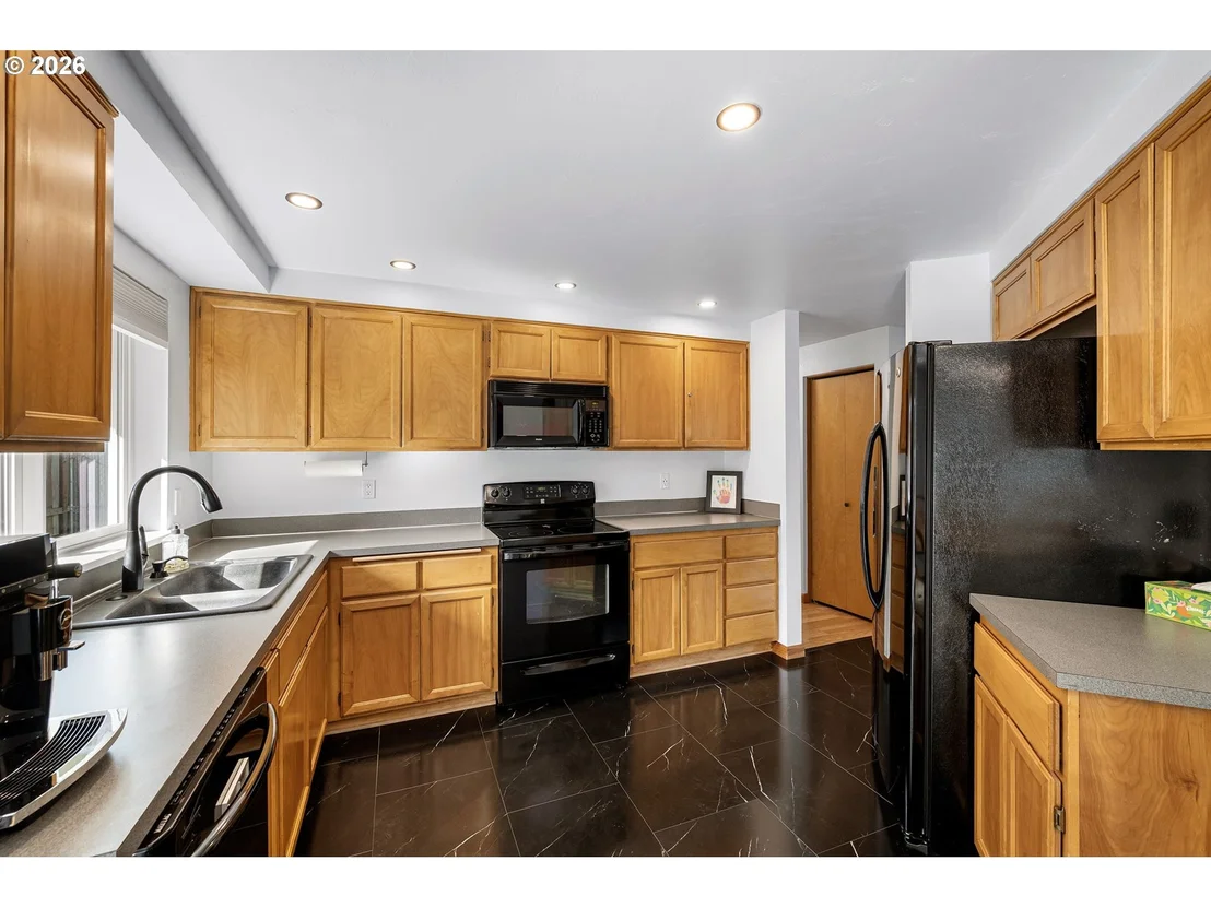 Photo of 1101 CEDAR CT