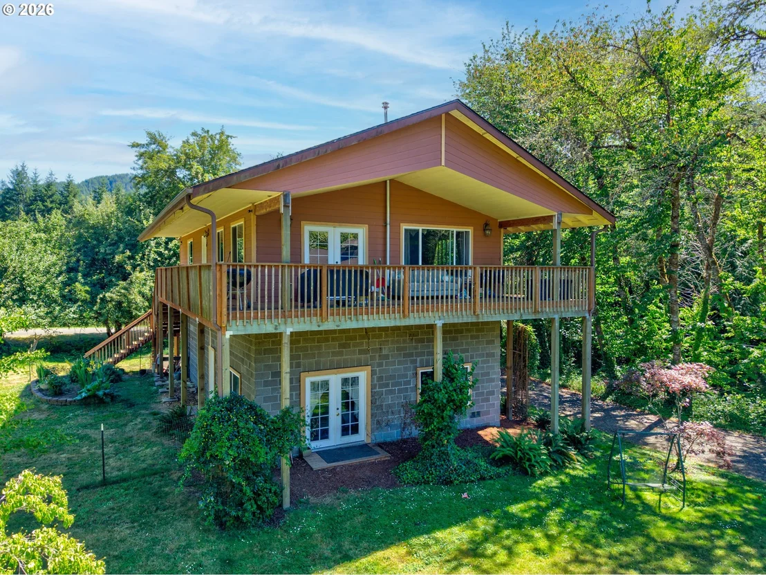 Photo of 123 BURCHARD DR