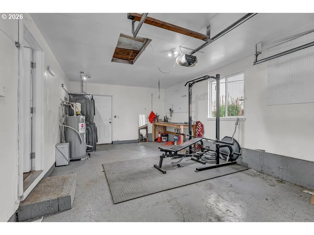Photo of 211 FOX ST