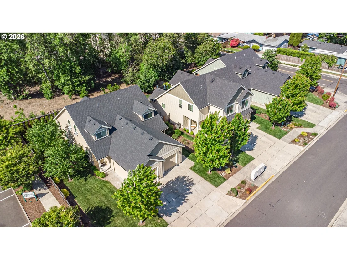 Photo of 903 HOWARD AVE