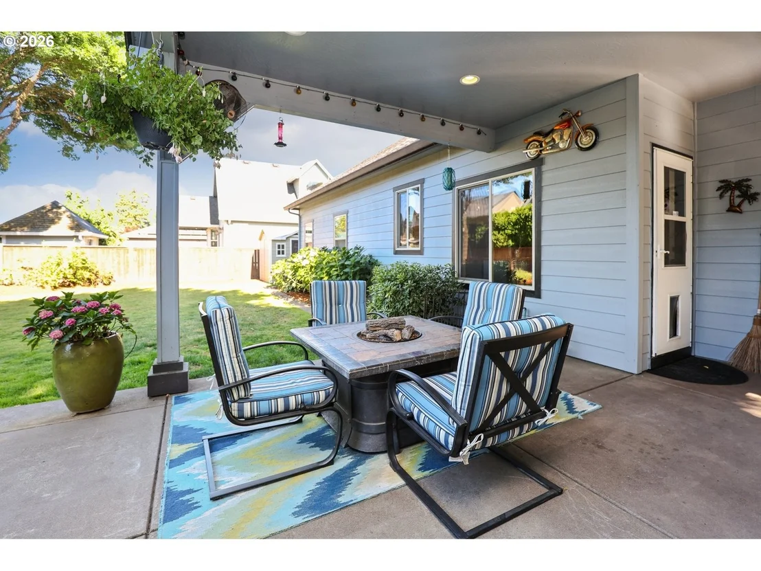 Photo of 347 LAZY AVE