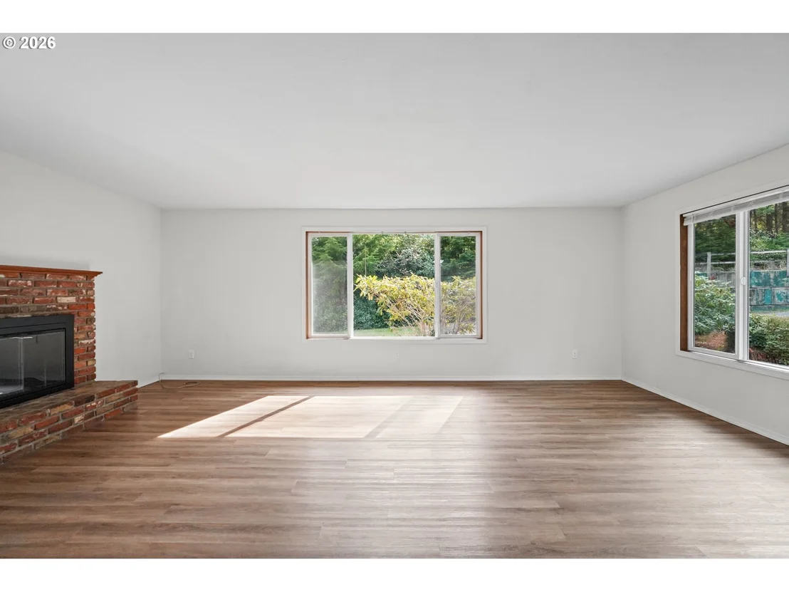 Photo of 840 OCEAN BLVD SE