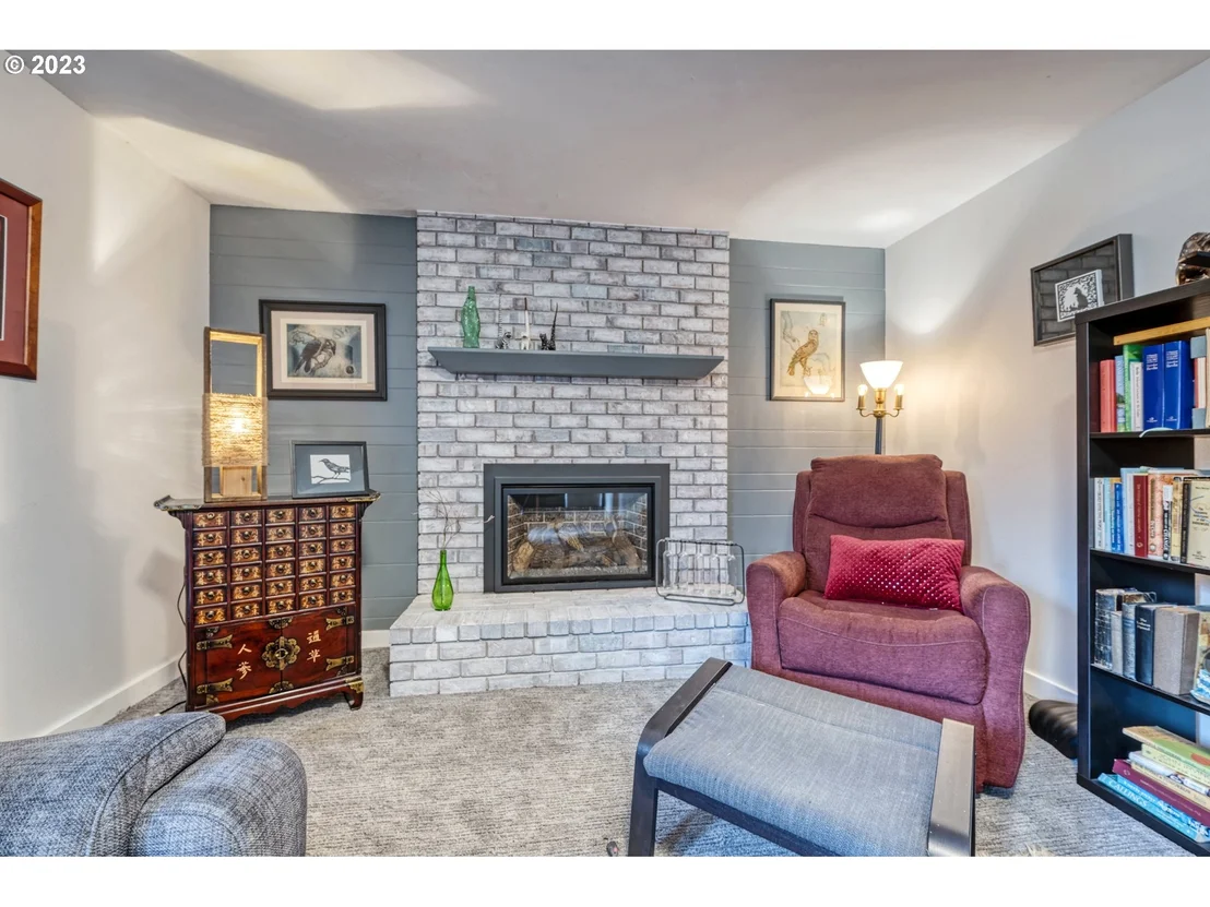 Photo of 1133 TYSON LN