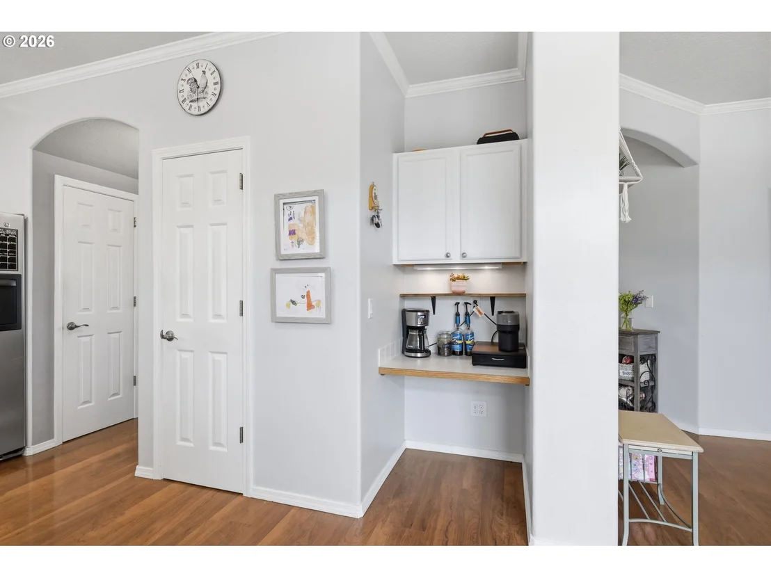 Photo of 3717 RIVIERA