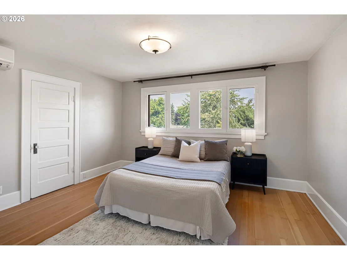 Photo of 199 SANTA CLARA AVE