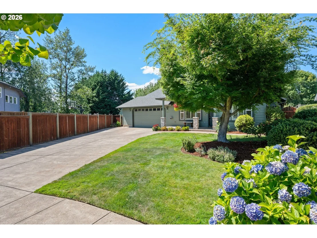 Photo of 4168 TORRINGTON AVE