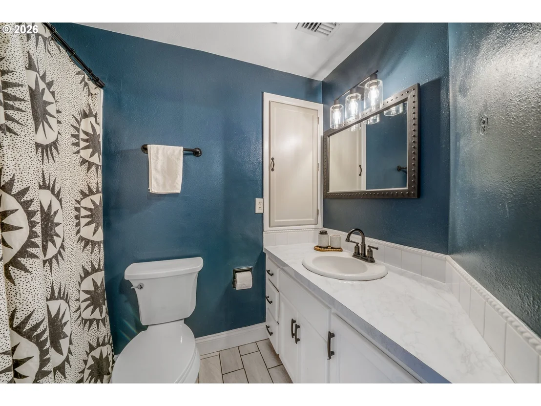 Photo of 276 KNIGHT AVE