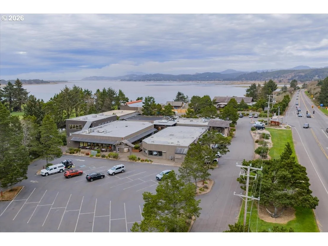 Photo of 575 Fairway DR