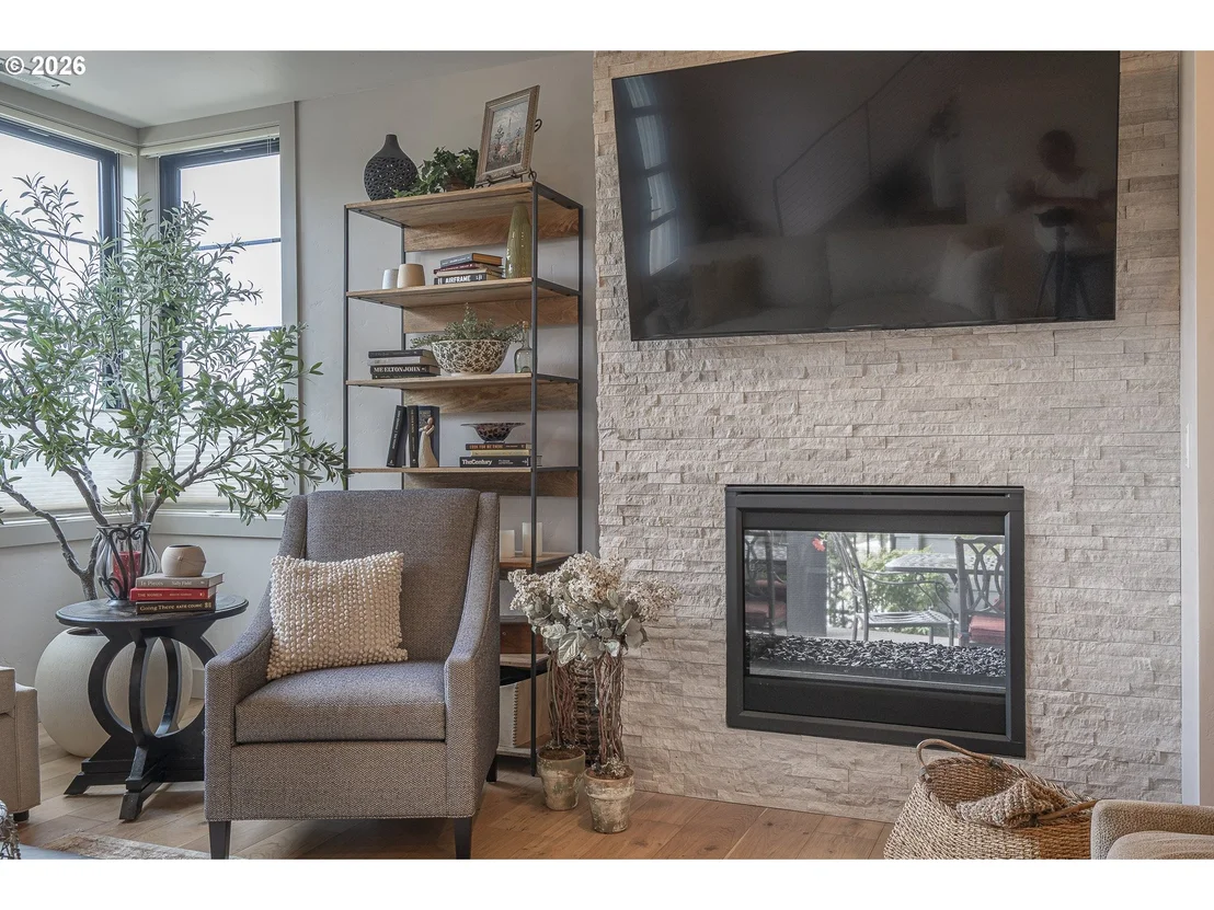 Photo of 1191 LANTERN LN