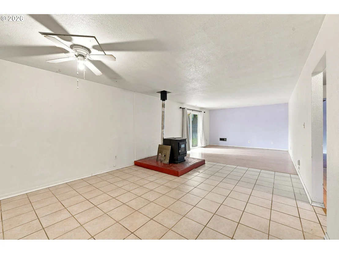 Photo of 828 NW FLORIDA AVE