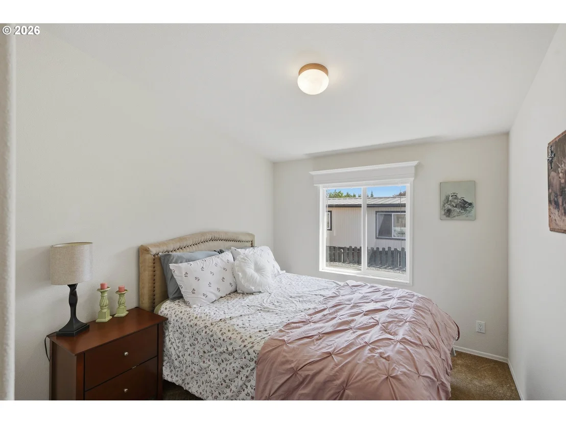 Photo of 2990 KNOTT TER
