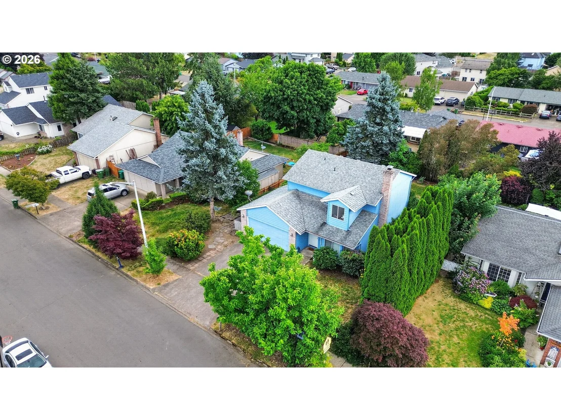 Photo of 212 SUNSET DR